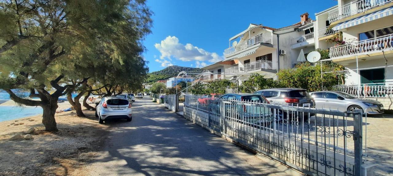 Apartments Ana Bilota Seget Vranjica Eksteriør billede