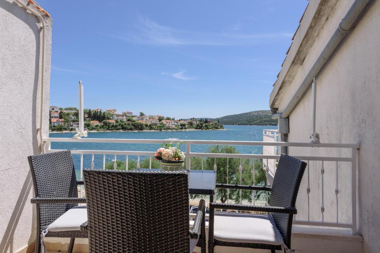 Apartments Ana Bilota Seget Vranjica Eksteriør billede